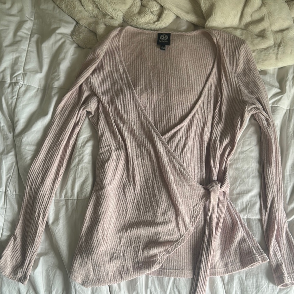 Bobeau Tan Cream Long Sleeve Wrap Blouse